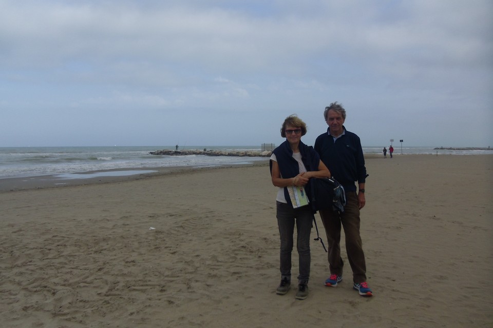 080 1 Bagno in mare sabato