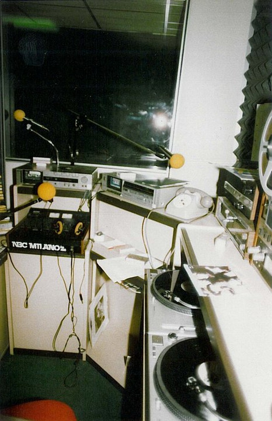 1985 2
