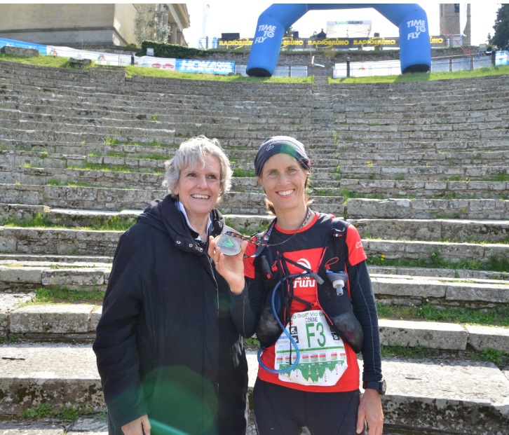 Ultra Trail Via degli Dei 2019 vincitore women foto.jpg