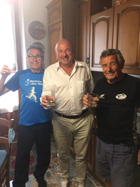 LUCARINI0anteprima.jpg