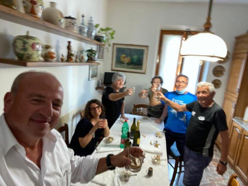 LUCARINI12.jpg
