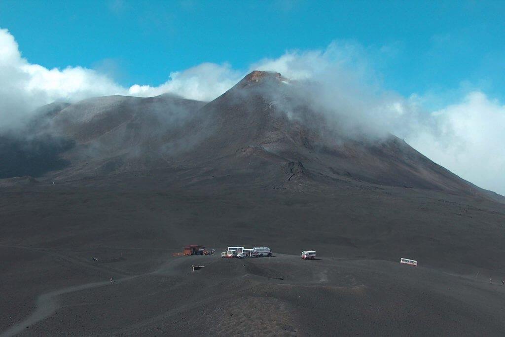 Etna_cima-min-1024x683.jpg