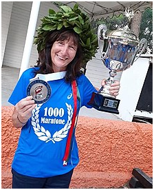 Angela Gargano 1000 maratone foto.png
