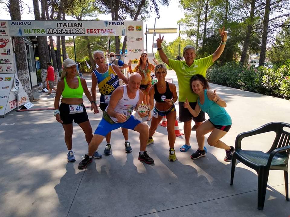 Gruppo e medaglia finish.jpeg